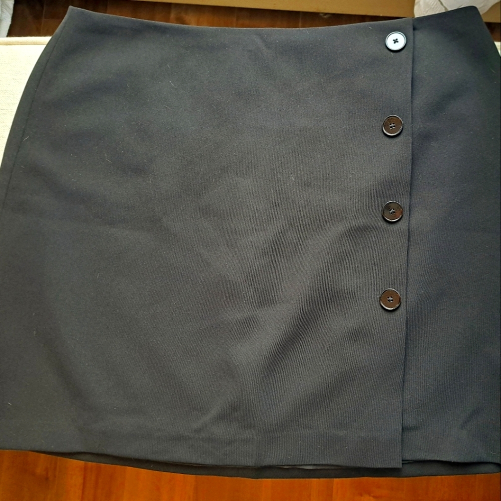 New Simmons black skirt (16)